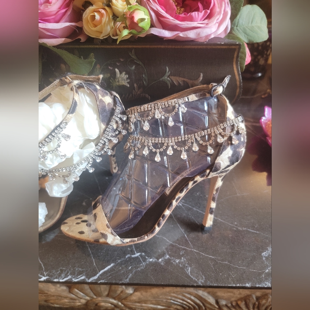 Brand New RARE Manolo Blahnik Jeweled Houristra Strappy Sandals - Picture 8 of 16
